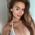 Ebony Huff - @caetanofloreskjxcc - Instagram