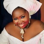 Ebony Joy Okuons - @ajodistouch - Instagram