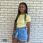 Ebony Lipscomb - @ebony.lipscomb - Instagram