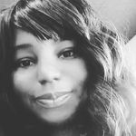 Ebony McCray - @esmccra - Instagram