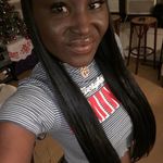 Ebony Simmons - @ebbylove18 - Instagram
