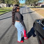 Ebony Snow - Facebook