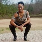 Ebony Tyson - @scentsywithebonyb - Instagram