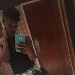 Ebony Walls - @bonysosweet - Instagram