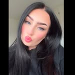 @ebonywatt_2 - Instagram