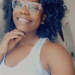 Ebony Wells - @positivevibesebb - Instagram