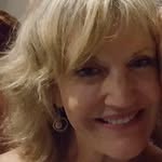 Echo Farrell - @homesbyecho - Instagram