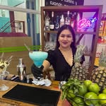 Deborah Fernández - @ed_barradetragos - Instagram