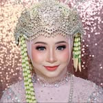 Make up by isna - @brushedbynaee - Instagram