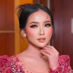 NAFIDA MAKE UP - @brushedbynafida - Instagram