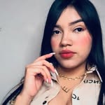 Edaniuska Flores - @edaflores_27 - Instagram