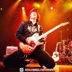 Eddie Bush - @eddiebushmusic - Instagram
