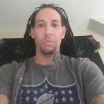 Eddie Bush - @19chickenman - Instagram