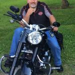Eddie Combs - @eddie.combs.756 - Instagram