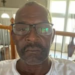 Eddie Flakes - @eddie.flakes.7 - Instagram