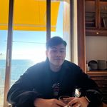 Eddie Lui - @eddieluiii - Instagram