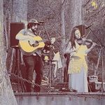Eddie & Alice Robbins - @wanderinpine - Instagram