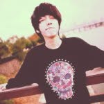 eddy leroux - @frenchkoreanmidget - Instagram