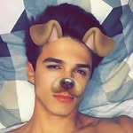 @edenchambers114 - Instagram