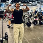 Edgar Navarro - @edgar.stay.fitt - Instagram