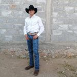 Edgar Pinales - @edgar.pinales.520 - Instagram