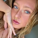 Edieee - @ediewalker12 - Instagram