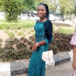 Edith James - @edith.james.90 - Instagram