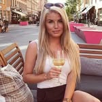 Edith Anthony - @edithc8v5 - Instagram