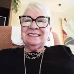 Édith Champagne - @edith.chat - Instagram