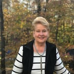 Edith Kennedy - @jewelsforonlyyou - Instagram
