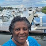 Edith Reynolds - @edith.reynolds.5 - Instagram