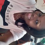 Edna Bell - @onedimple71 - Instagram
