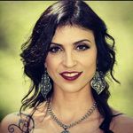 Edna Costa - @ednafado - Instagram