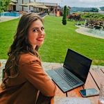 Edna Howells - @ednahowells_crypto - Instagram