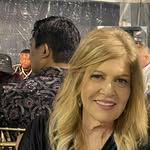 Edna Levy - @elevy0122 - Instagram