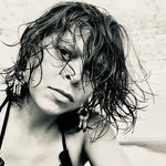 Edna Moon - @moon.naed - Instagram