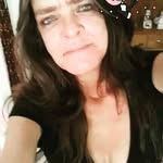 Edna - @ednareams - Instagram