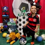 Eduardo Bryan - @thuthuzinho94 - Instagram