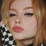 Nilovar - @anglinaedward - Instagram