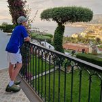 Edward Howe - @edwardhowe213 - Instagram