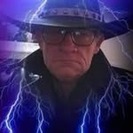 Edward Kloss - @klossedward737 - Instagram