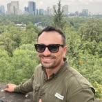 Edward Nava - Facebook