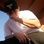 Edward Nevarez - @edward_n_93 - Instagram