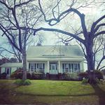 Edwin & Carrie Farr - @whitehouse_bluecarpet - Instagram