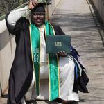 Edwin Kamara - @greatdoctorsknowbest - Instagram