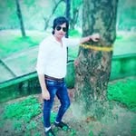 Edwin Khan - @fardeen.khan.752487 - Instagram