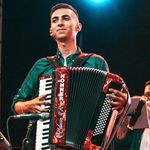 Edwin Riveros - @edwin_riveross - Instagram