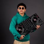 Edwin Santiago - @ddjeddie - Instagram