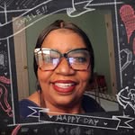 Edy Taylor - @divaetay - Instagram