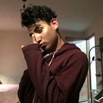 Efrén Arce - @thesummerboy - Instagram